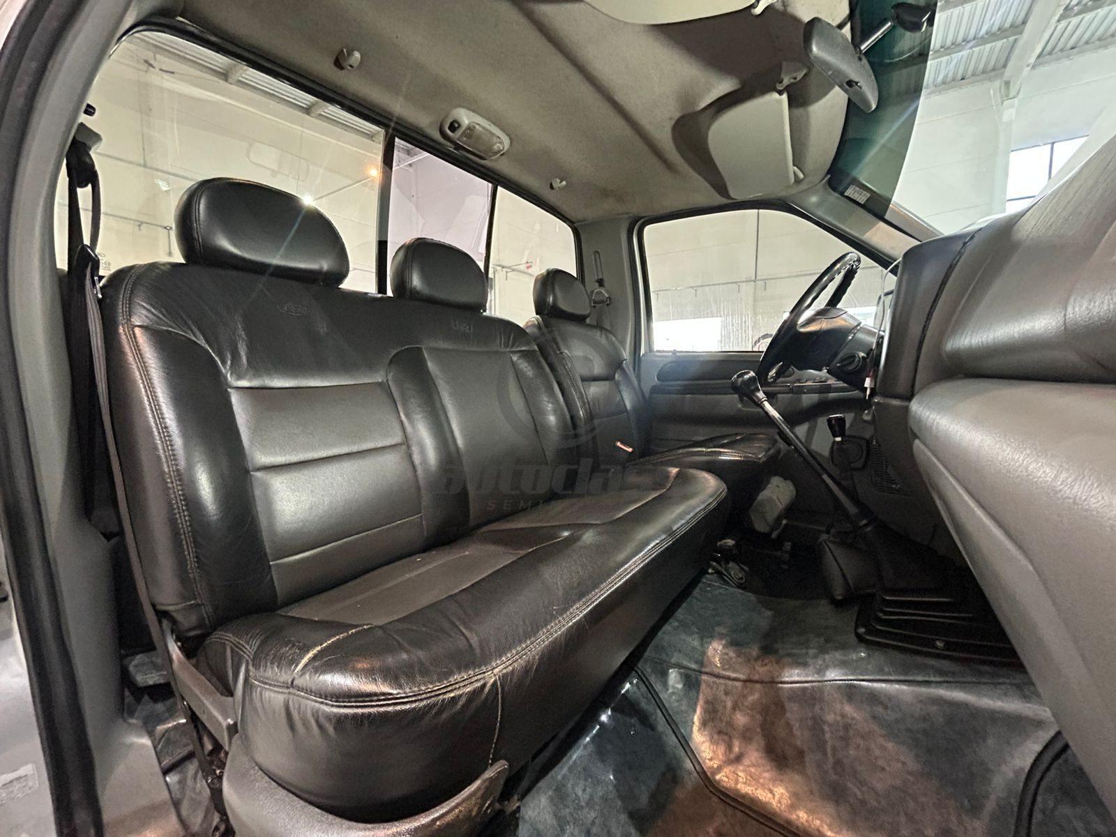 Foto número 328936 do veiculo