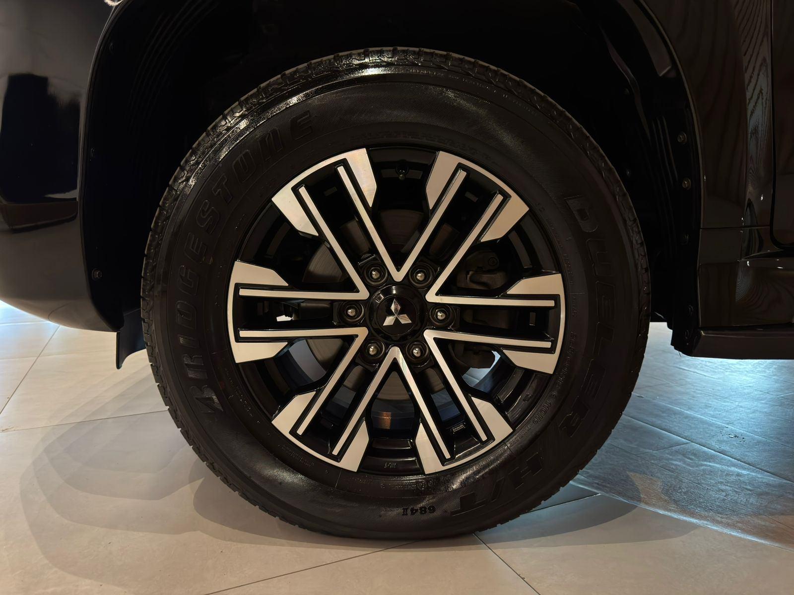 Foto número 351931 do veiculo