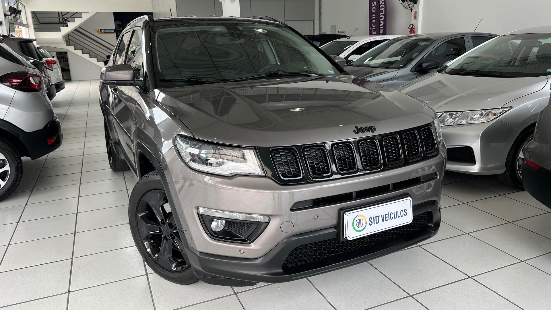 Foto número 343031 do veiculo