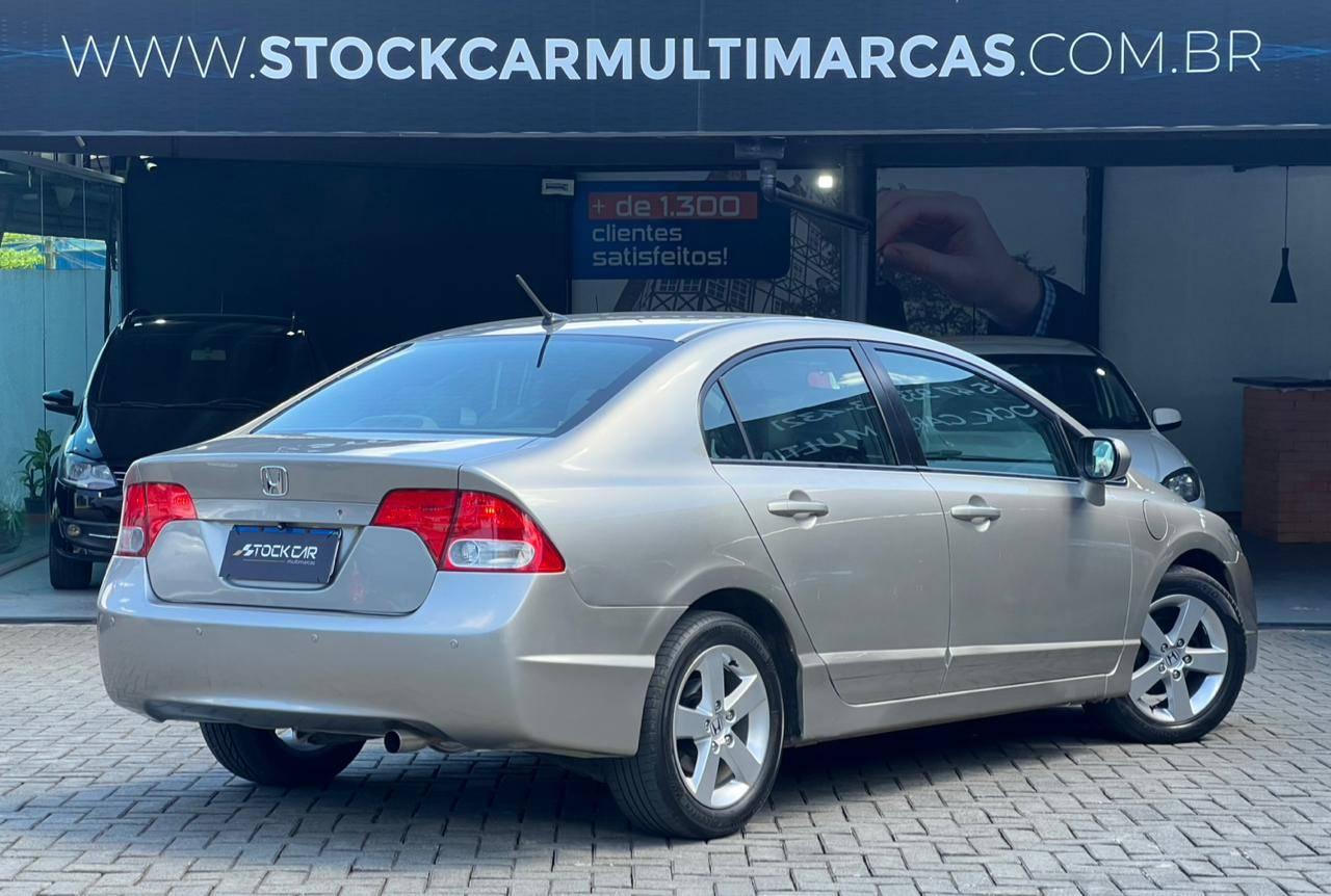 Foto número 340925 do veiculo