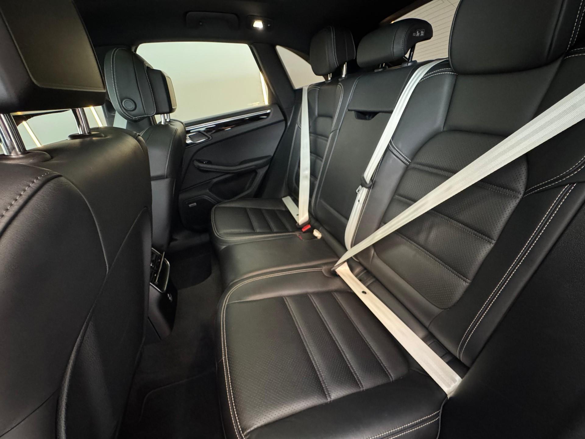 Foto número 351085 do veiculo