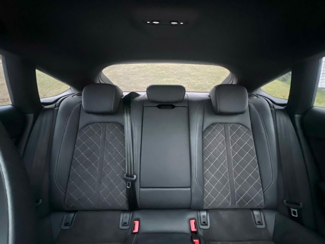 Foto número 320043 do veiculo