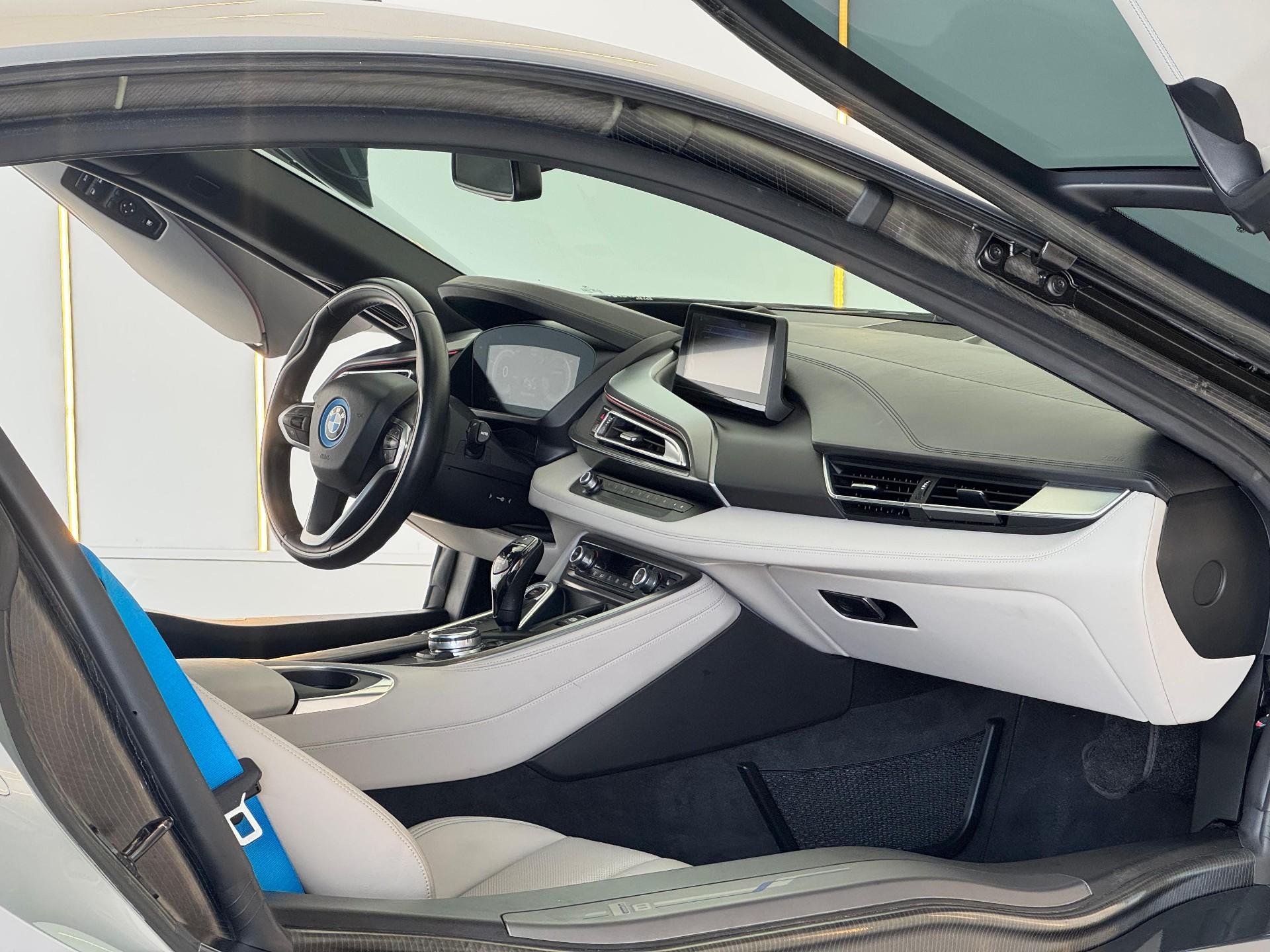 Foto número 348399 do veiculo