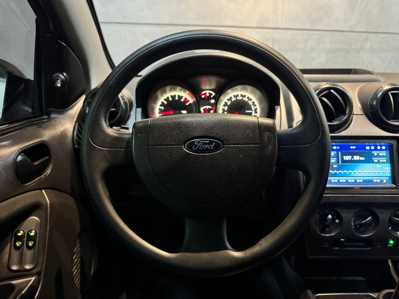 Foto número 352823 do veiculo