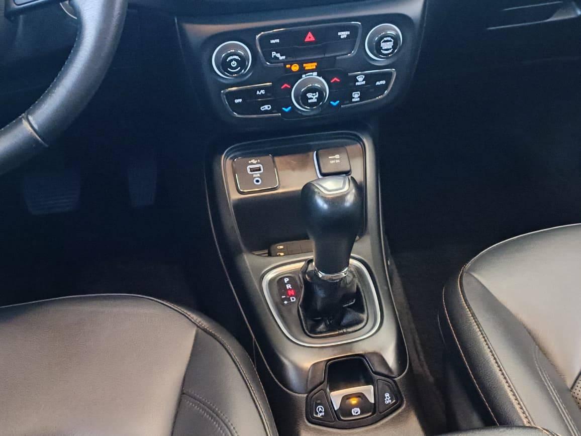 Foto número 340209 do veiculo