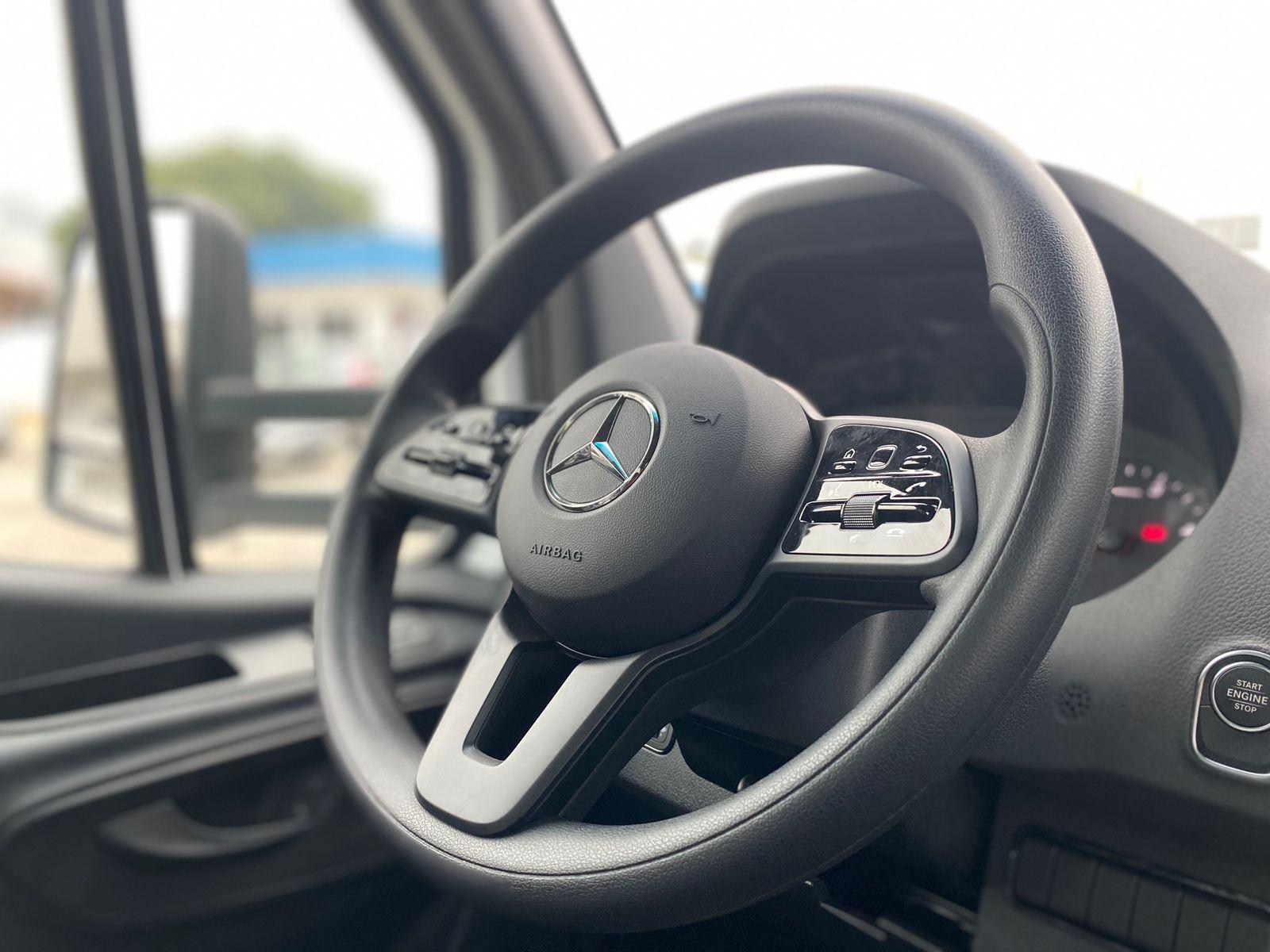 Foto número 321070 do veiculo