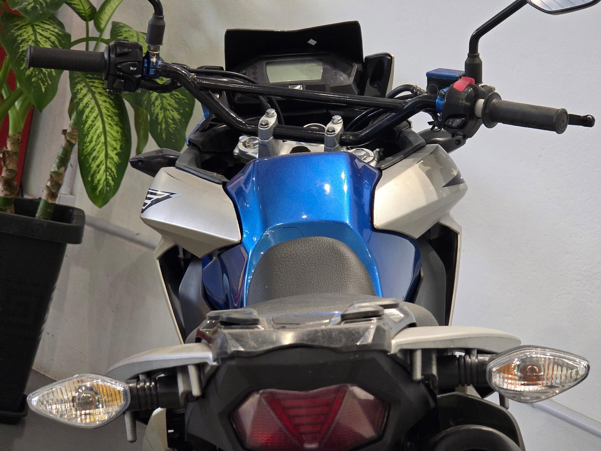 Foto número 346970 do veiculo