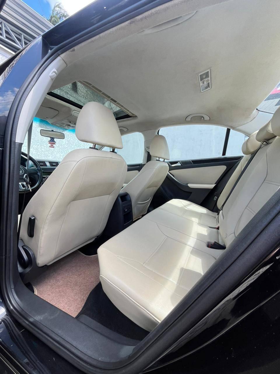 Foto número 345812 do veiculo