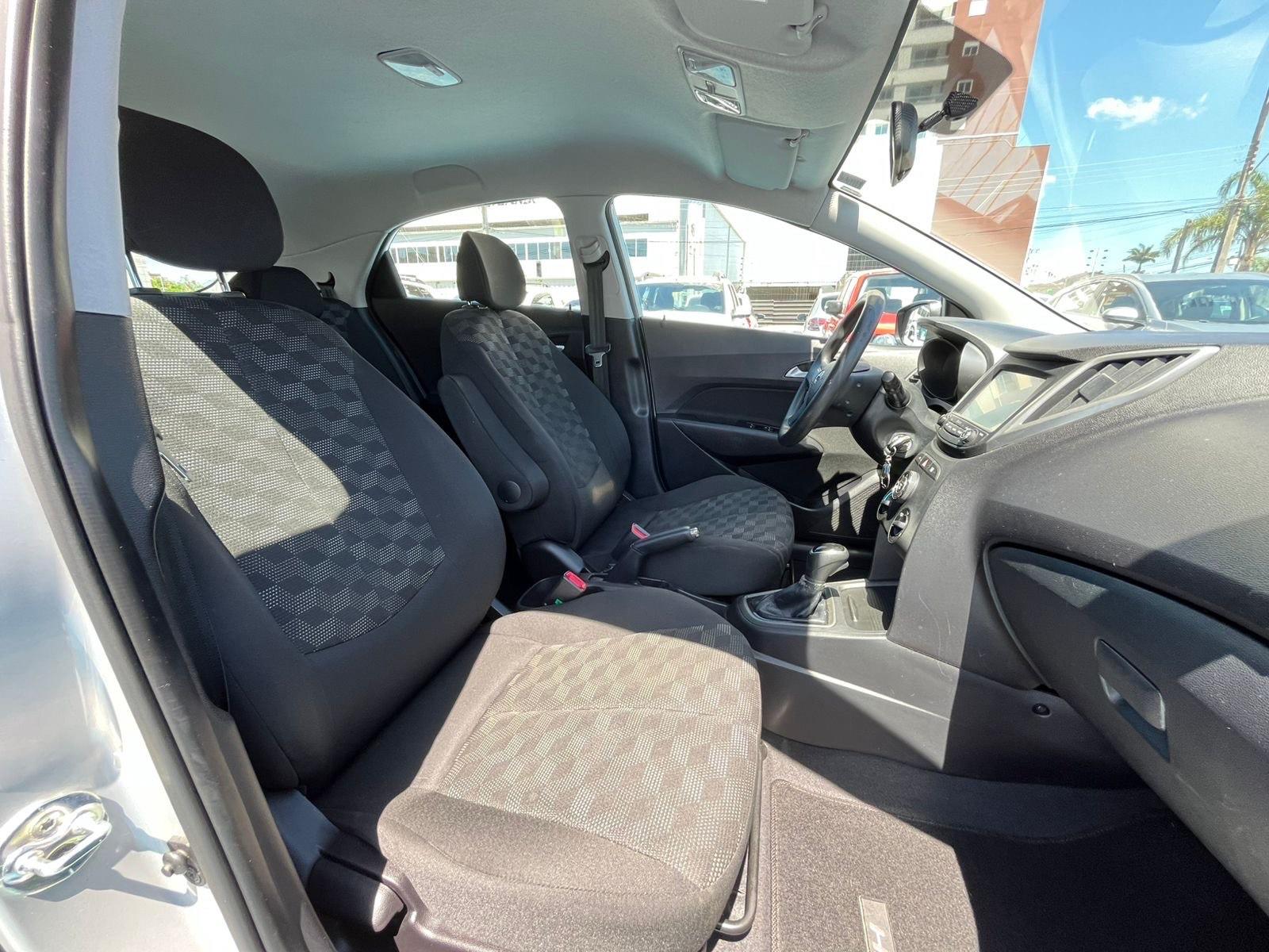 Foto número 338152 do veiculo