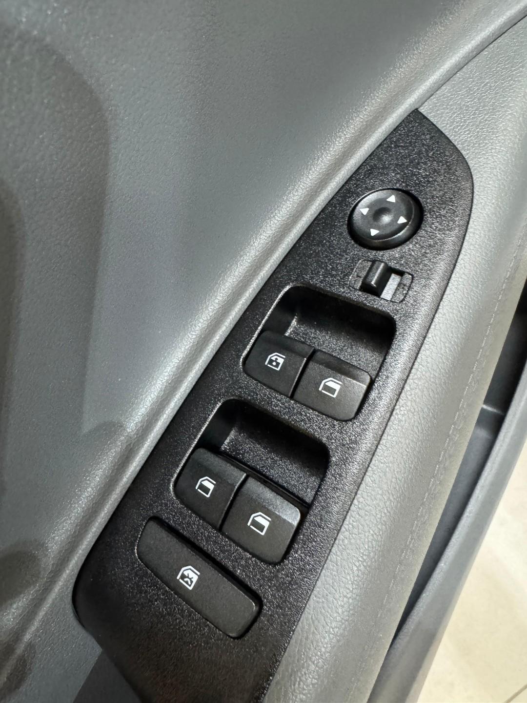 Foto número 354485 do veiculo