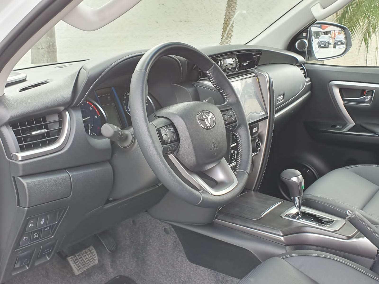 Foto número 320146 do veiculo