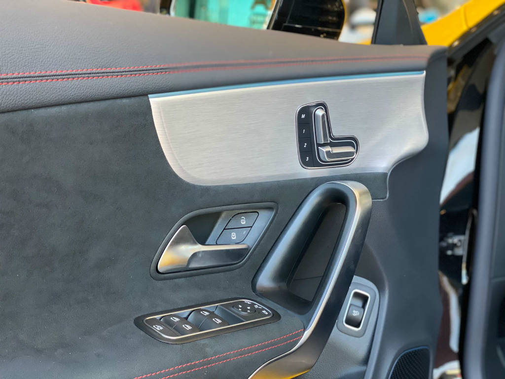 Foto número 352850 do veiculo