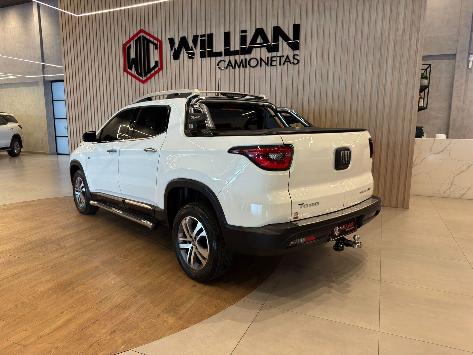 Foto número 322532 do veiculo