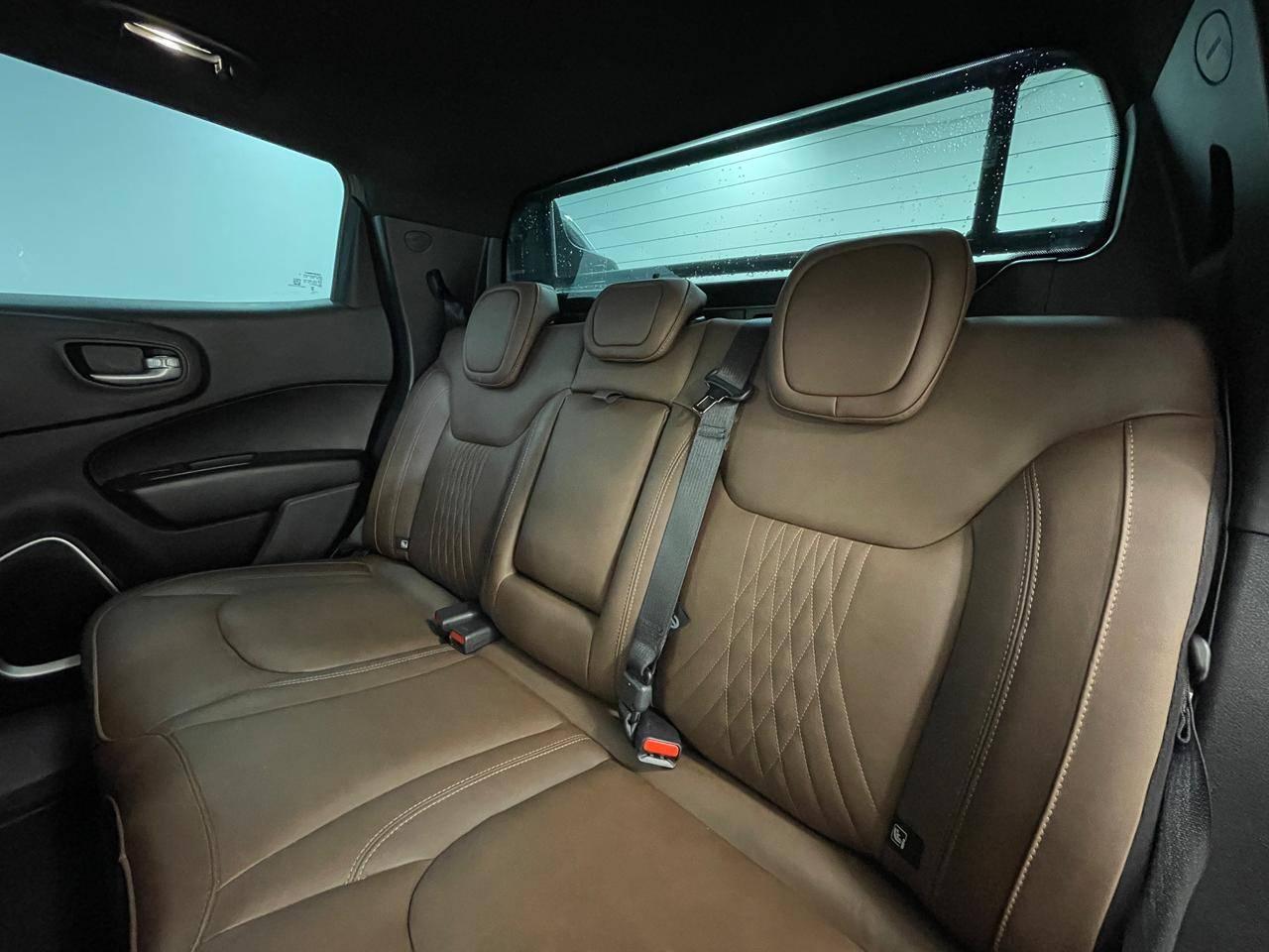 Foto número 346236 do veiculo