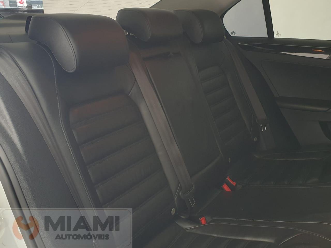 Foto número 331130 do veiculo