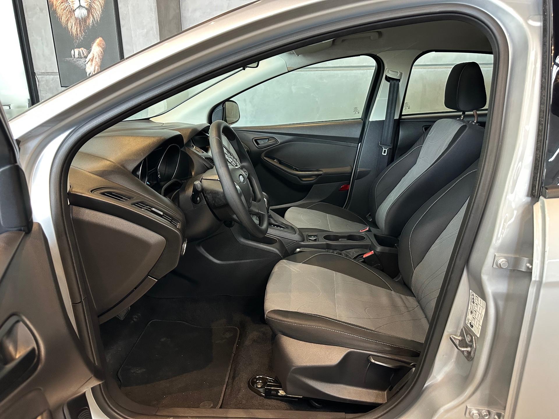 Foto número 338416 do veiculo