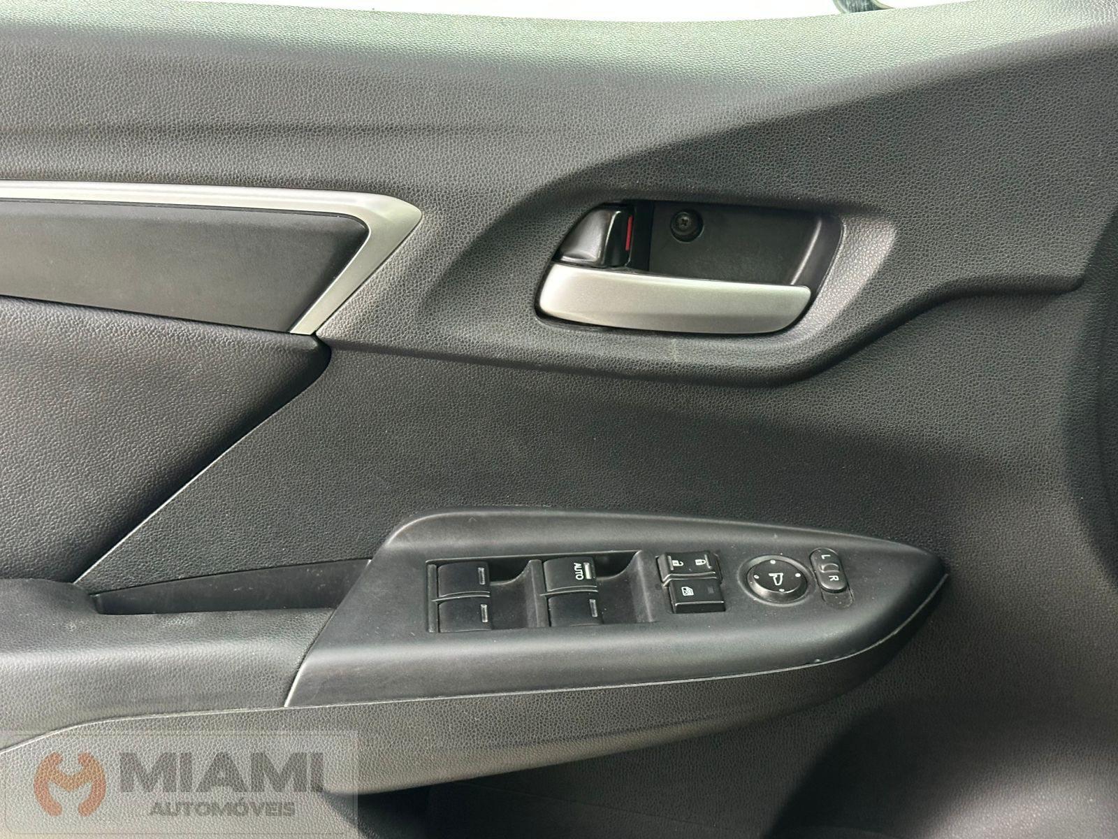 Foto número 351841 do veiculo