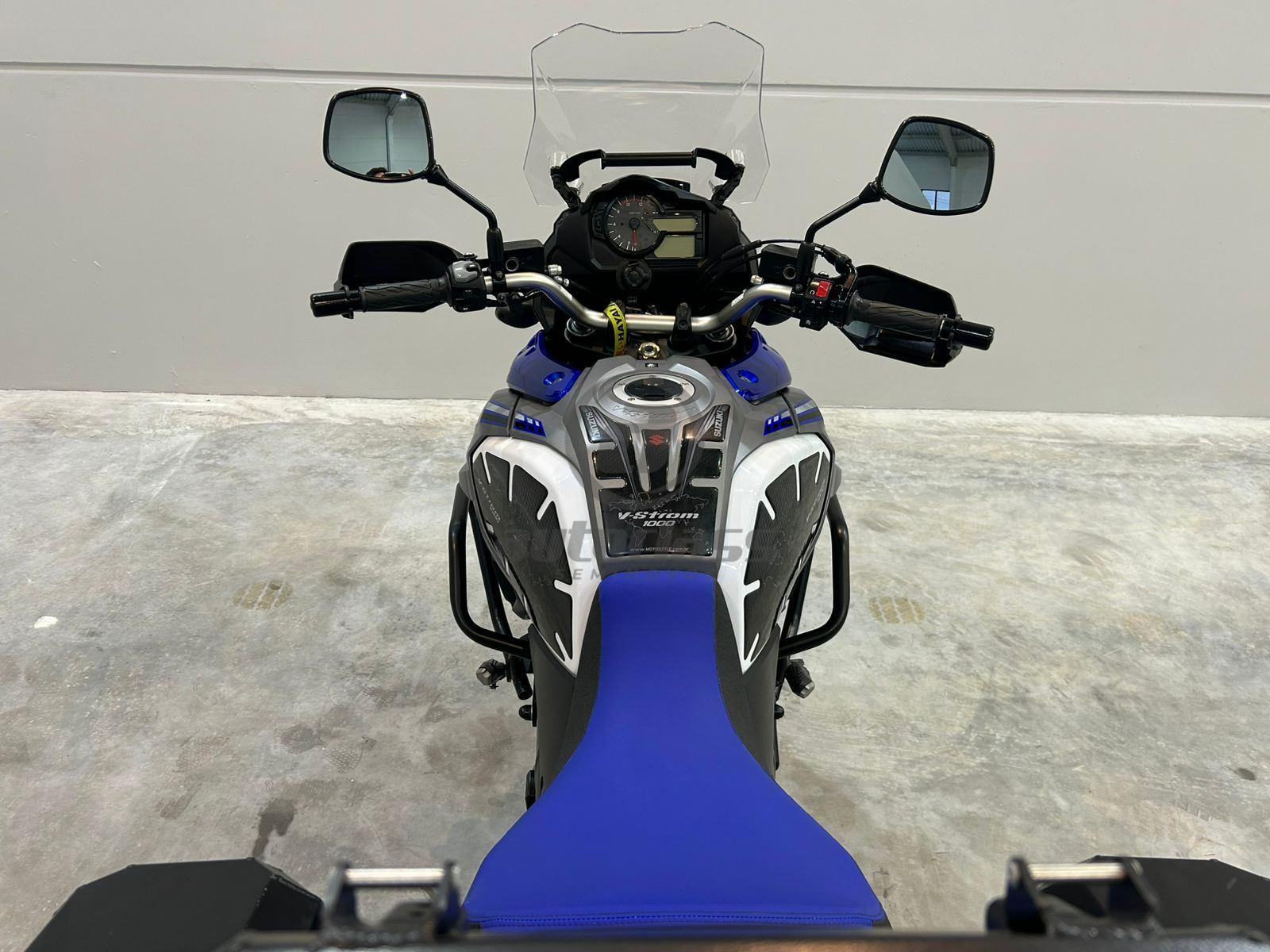 Foto número 323075 do veiculo