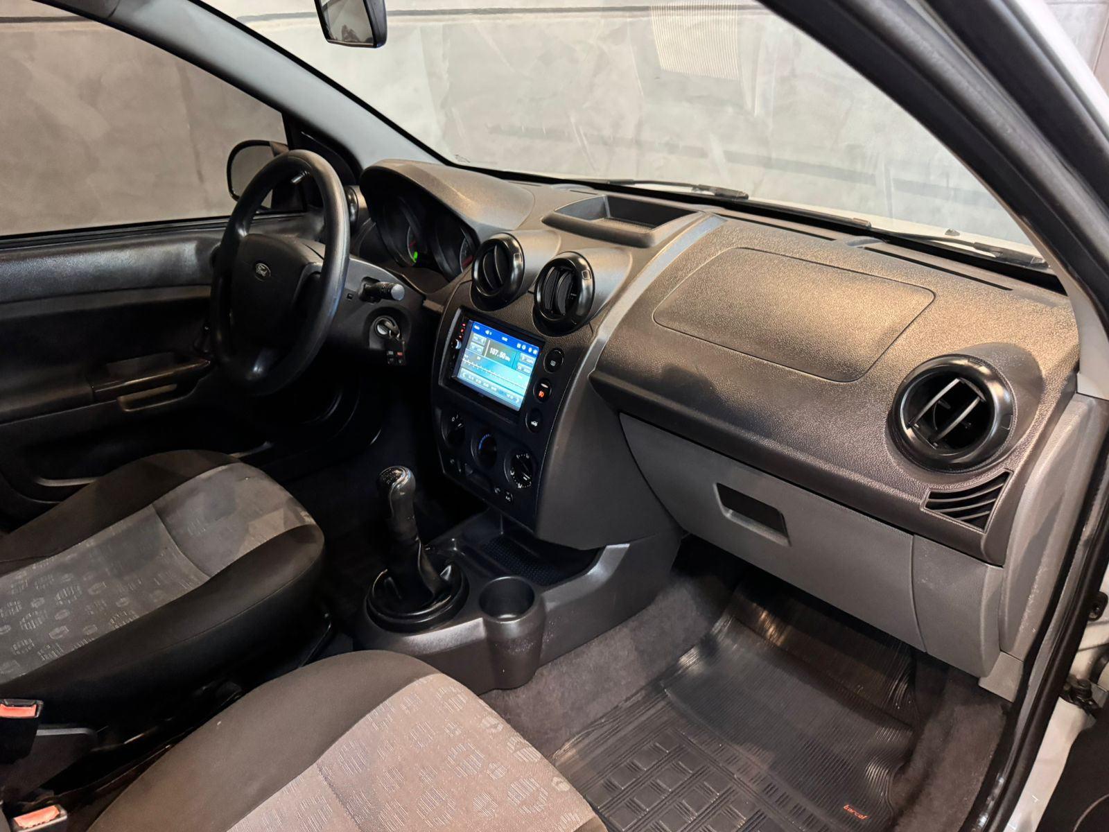 Foto número 352820 do veiculo