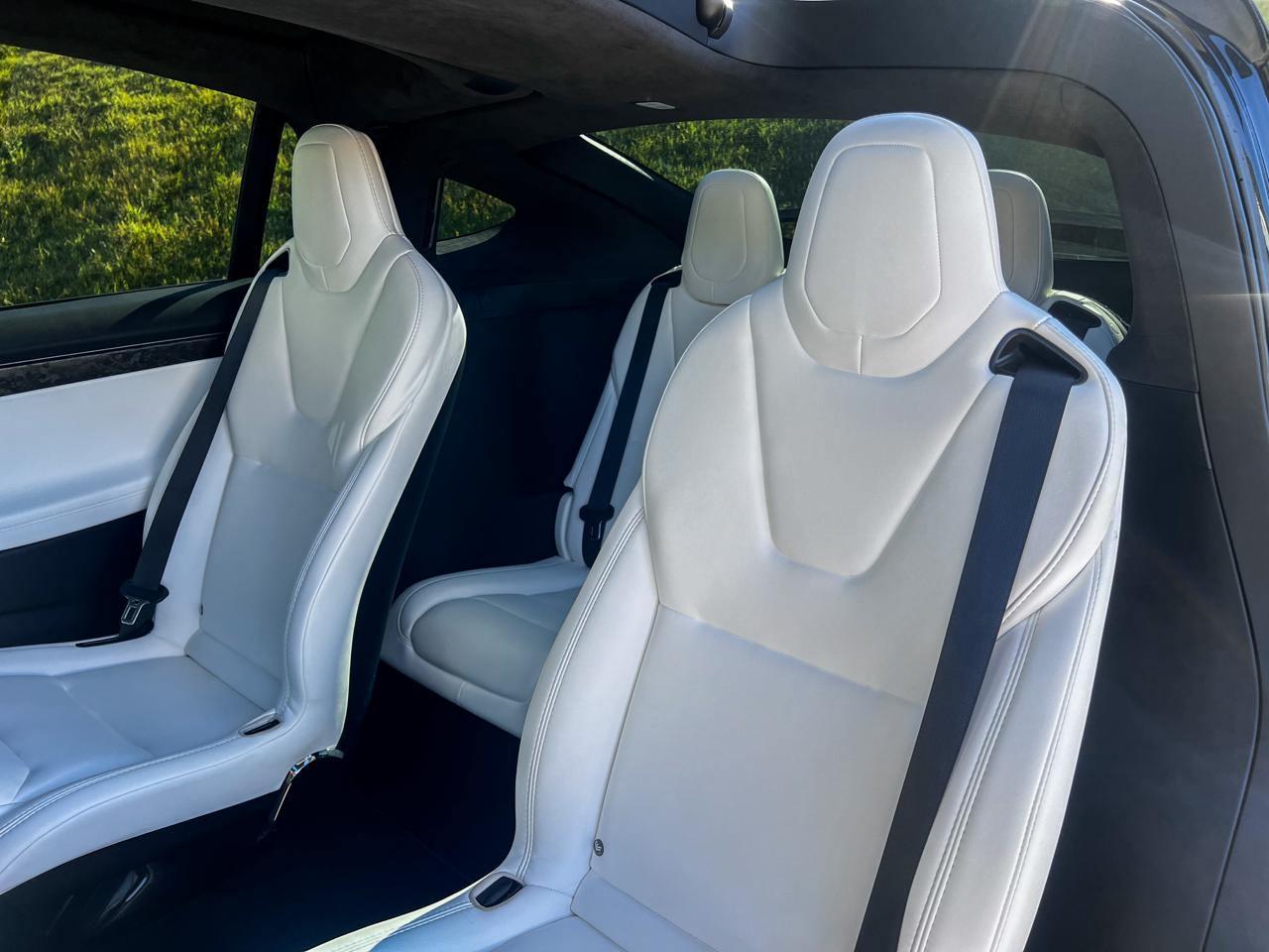 Foto número 354823 do veiculo