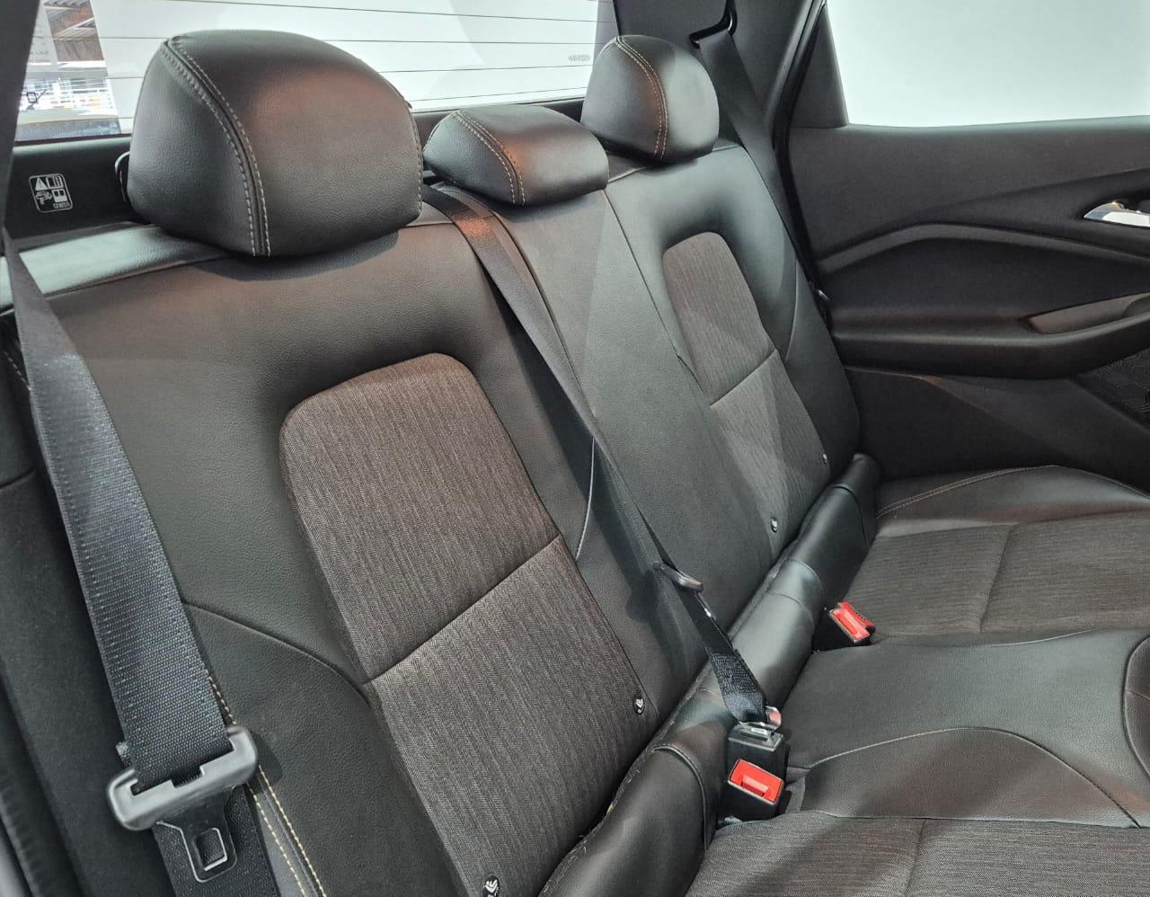 Foto número 357631 do veiculo