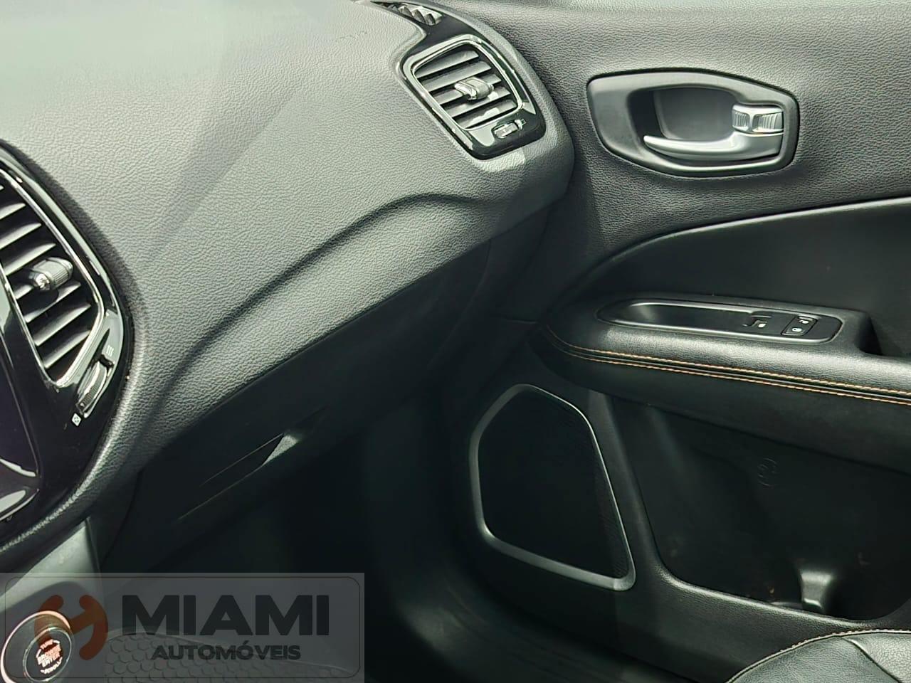 Foto número 335778 do veiculo