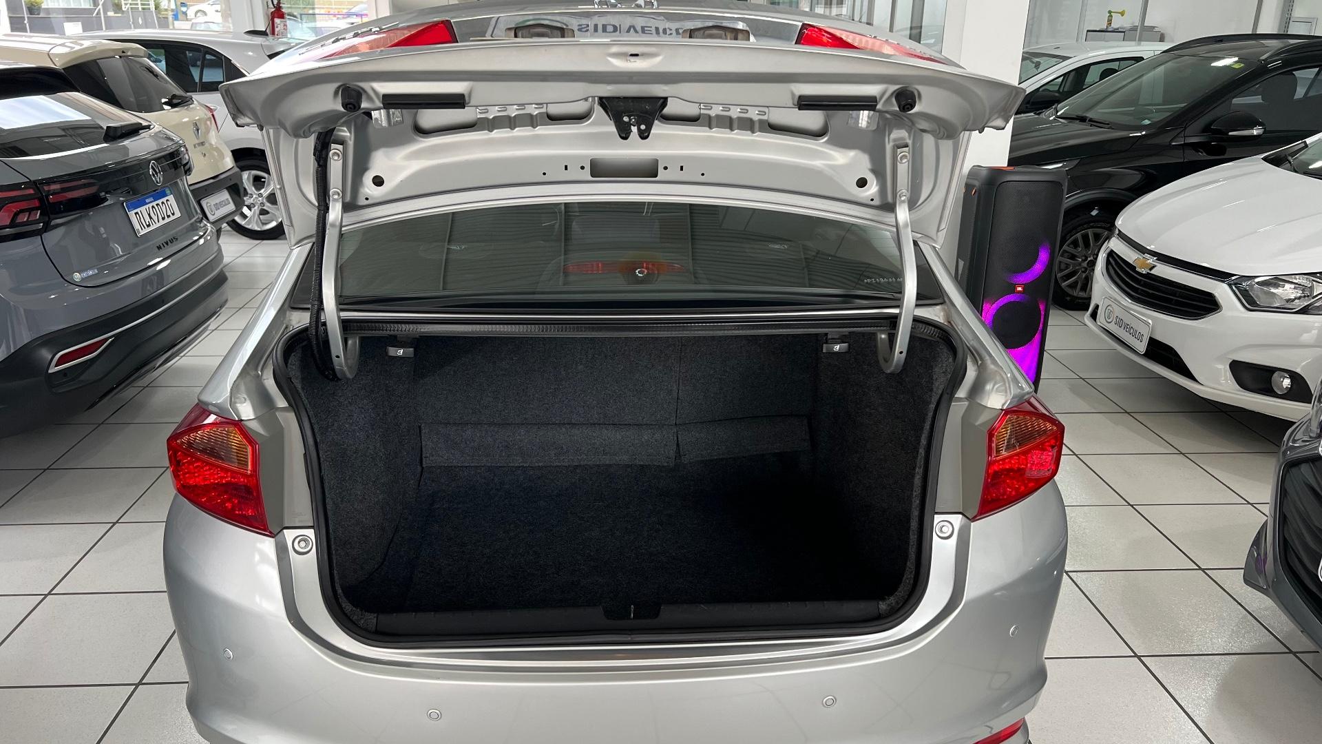 Foto número 342744 do veiculo