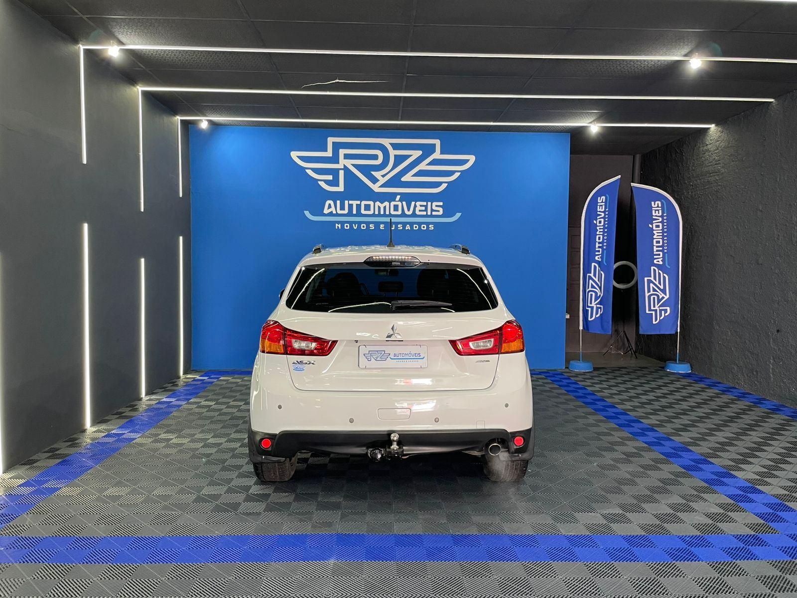 Foto número 331861 do veiculo