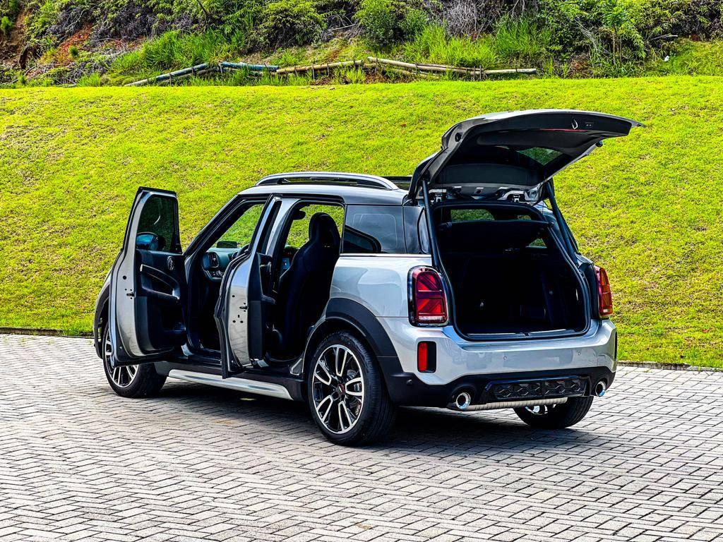 Foto número 358839 do veiculo