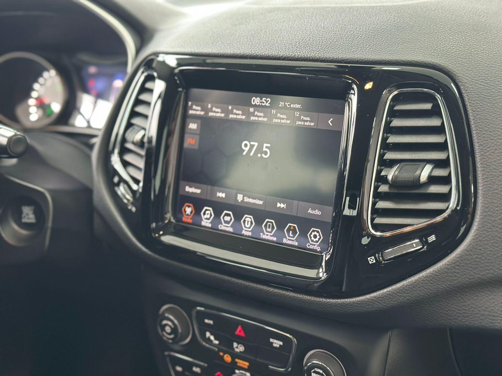 Foto número 330299 do veiculo