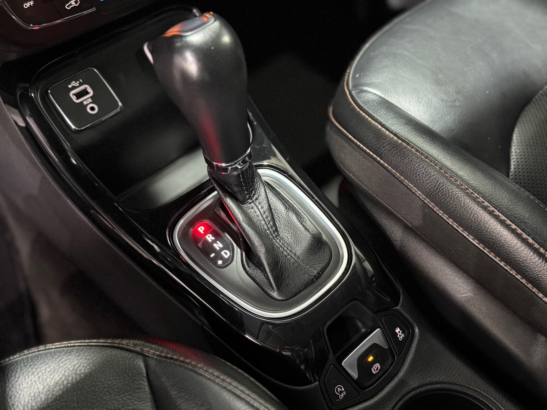 Foto número 334935 do veiculo