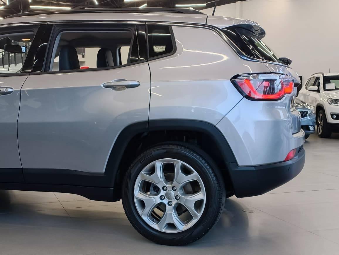 Foto número 340201 do veiculo