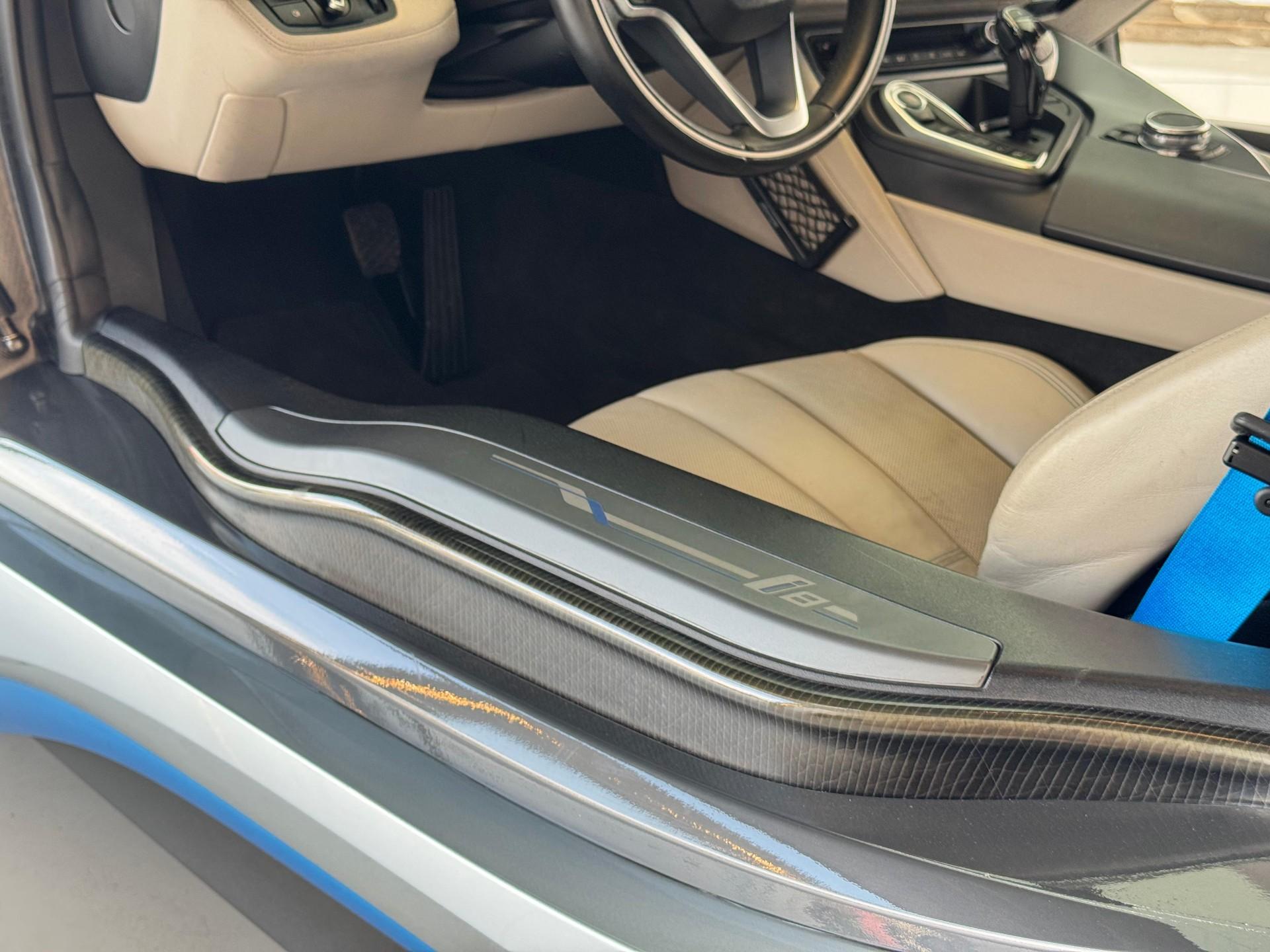 Foto número 348395 do veiculo