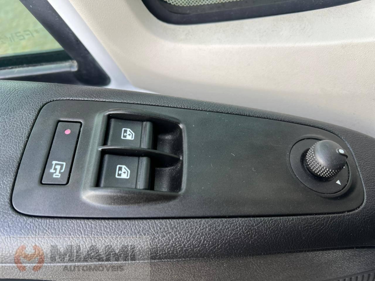 Foto número 350115 do veiculo