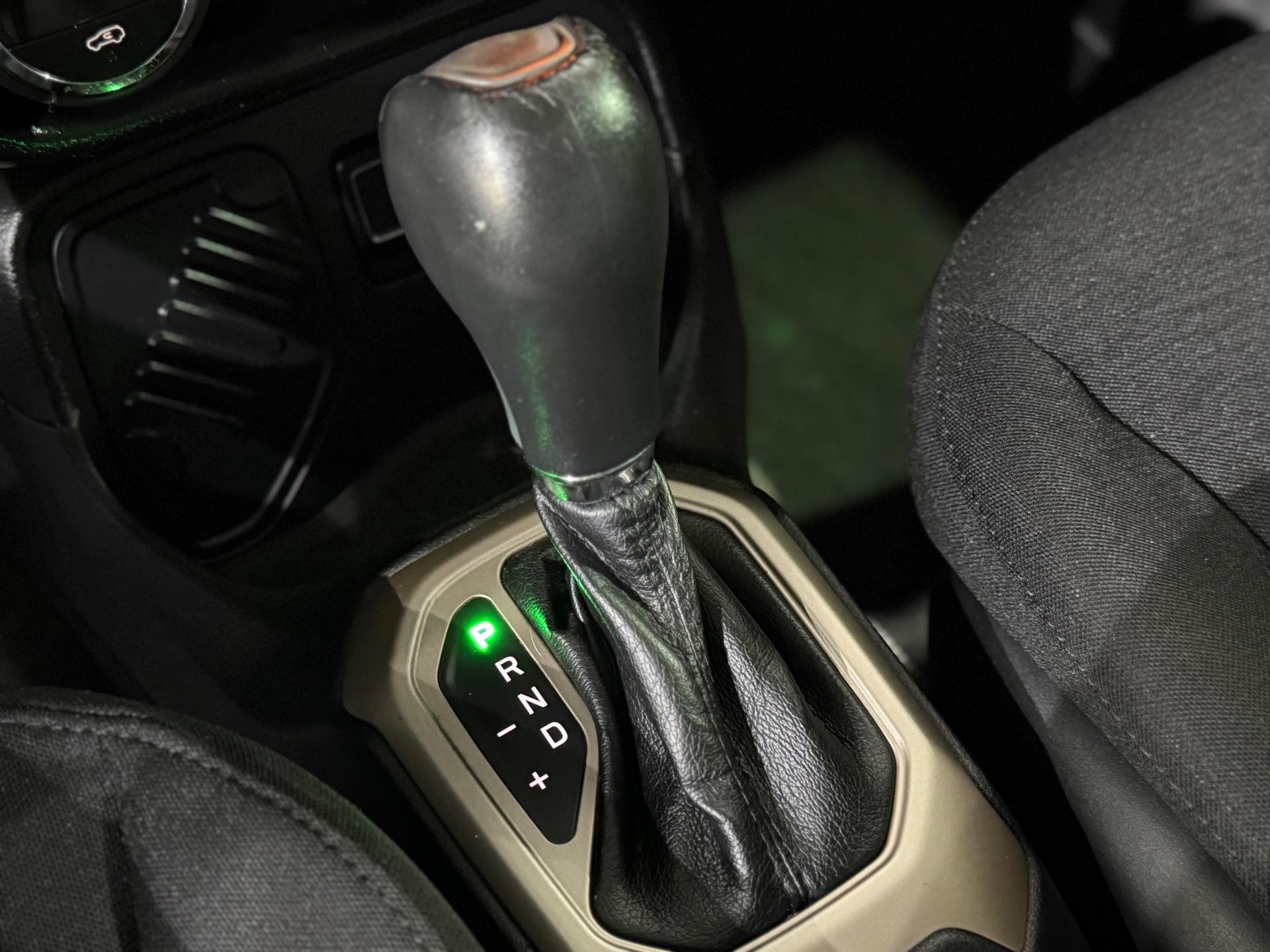 Foto número 353086 do veiculo