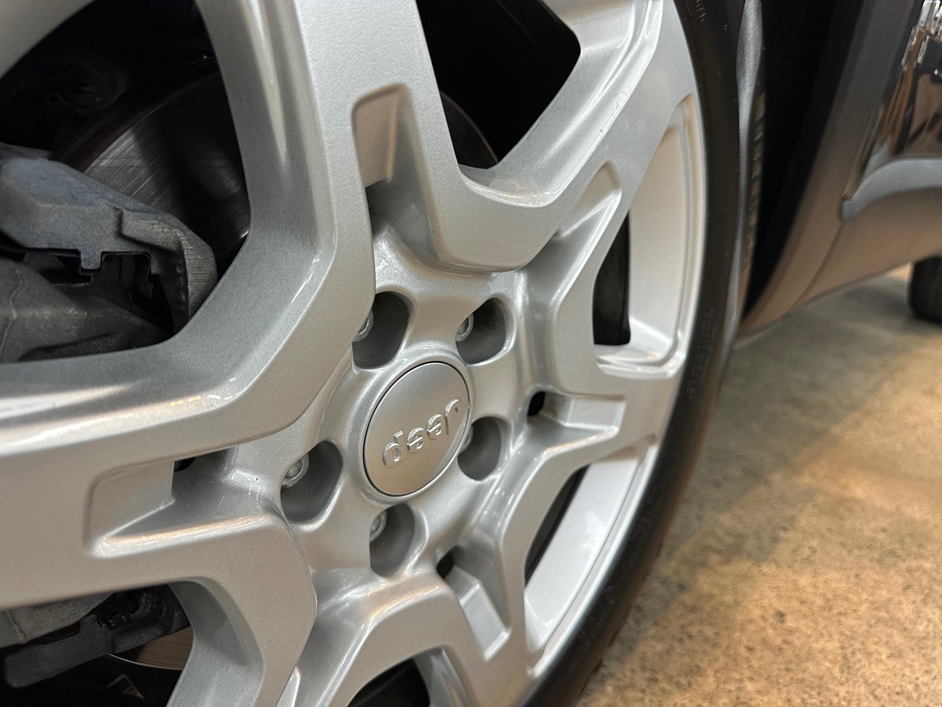 Foto número 351903 do veiculo