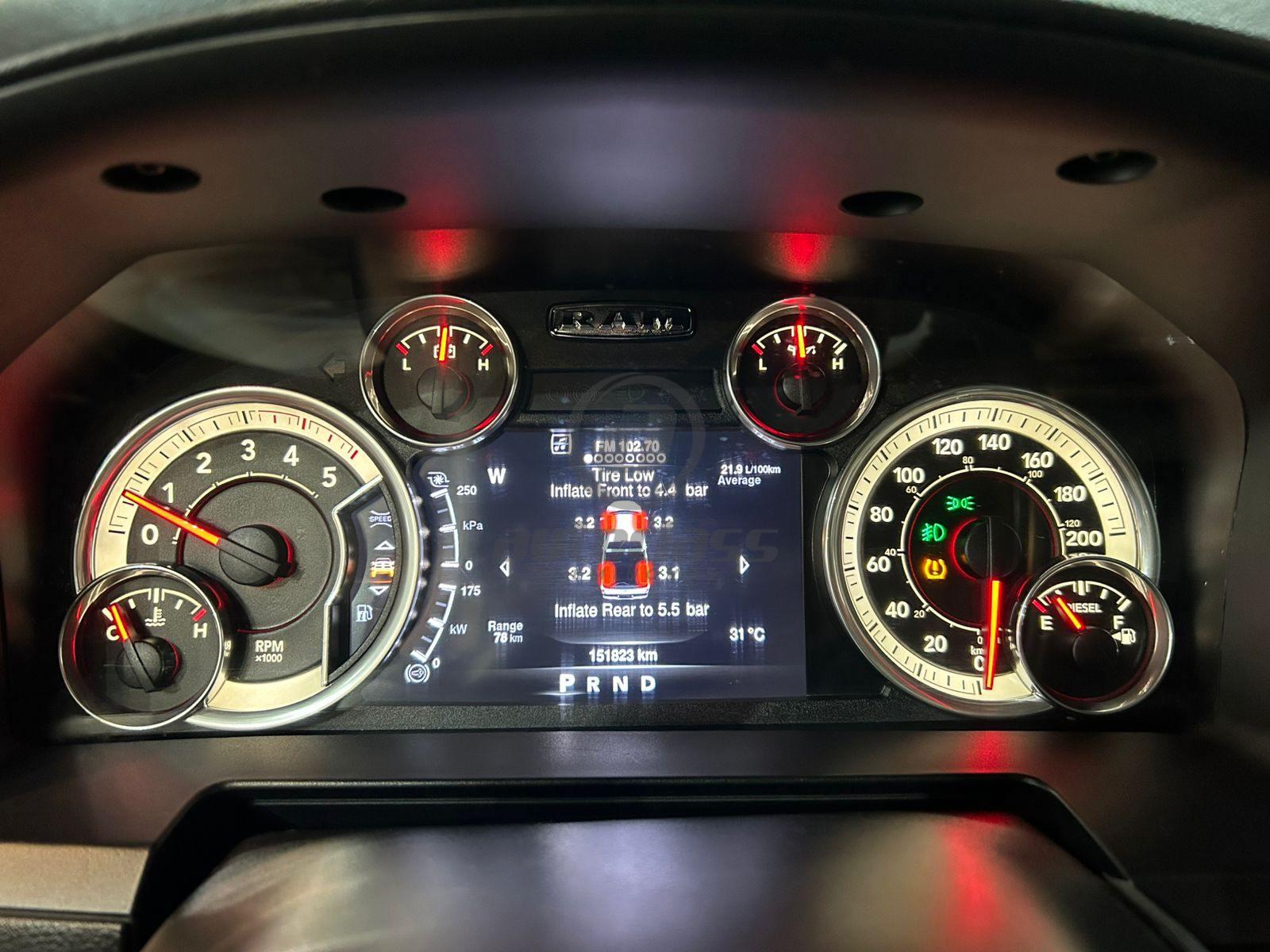 Foto número 321550 do veiculo