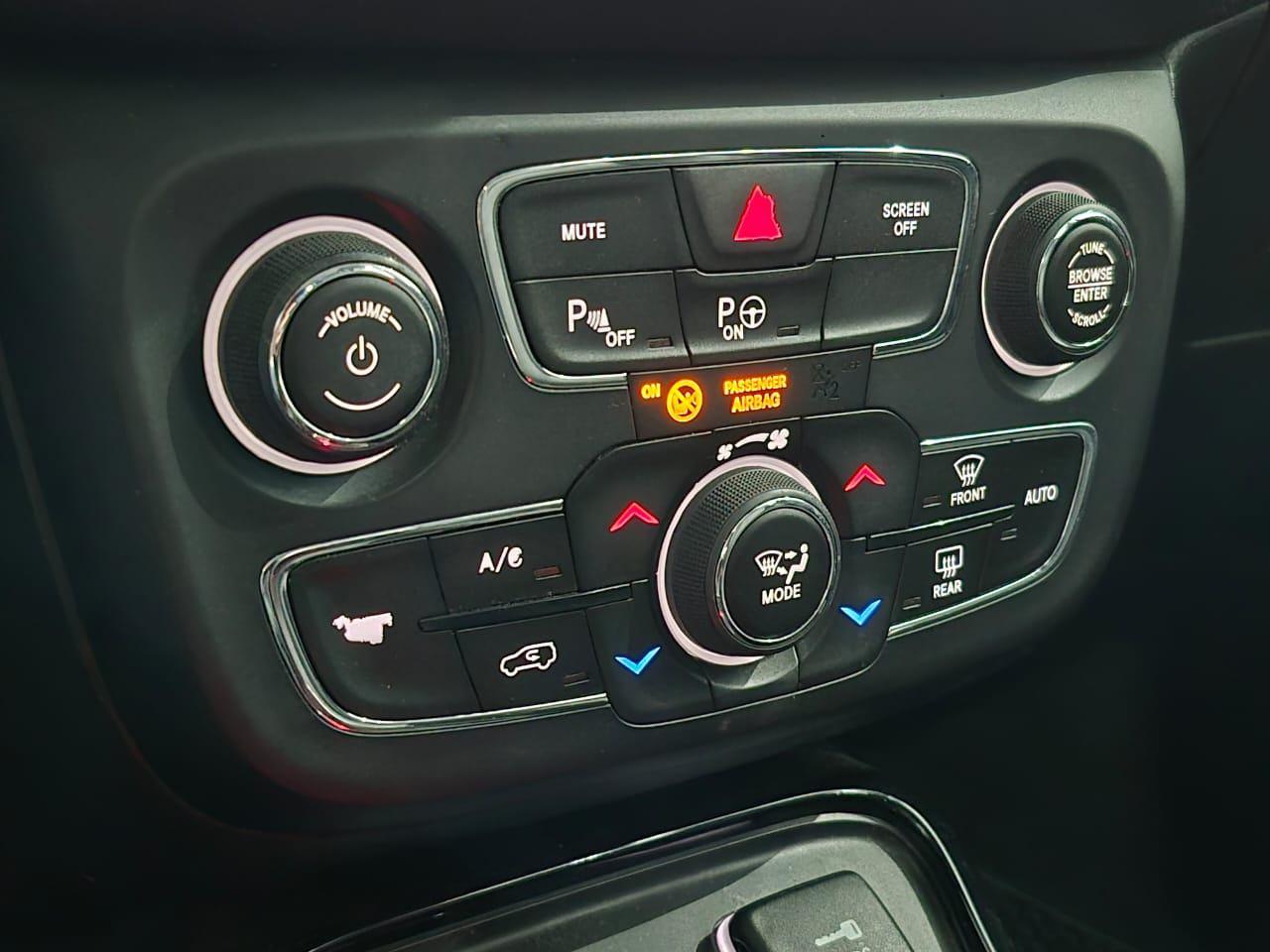 Foto número 336438 do veiculo