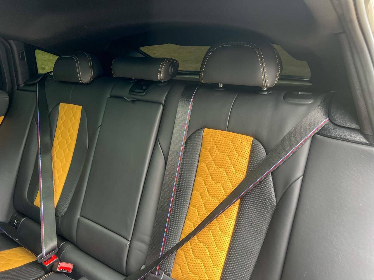 Foto número 354601 do veiculo