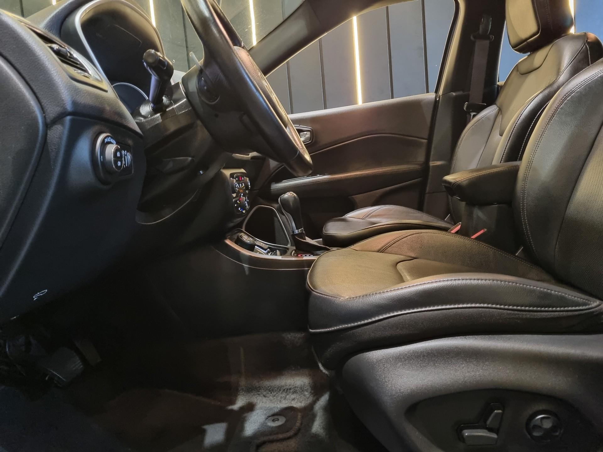 Foto número 351108 do veiculo