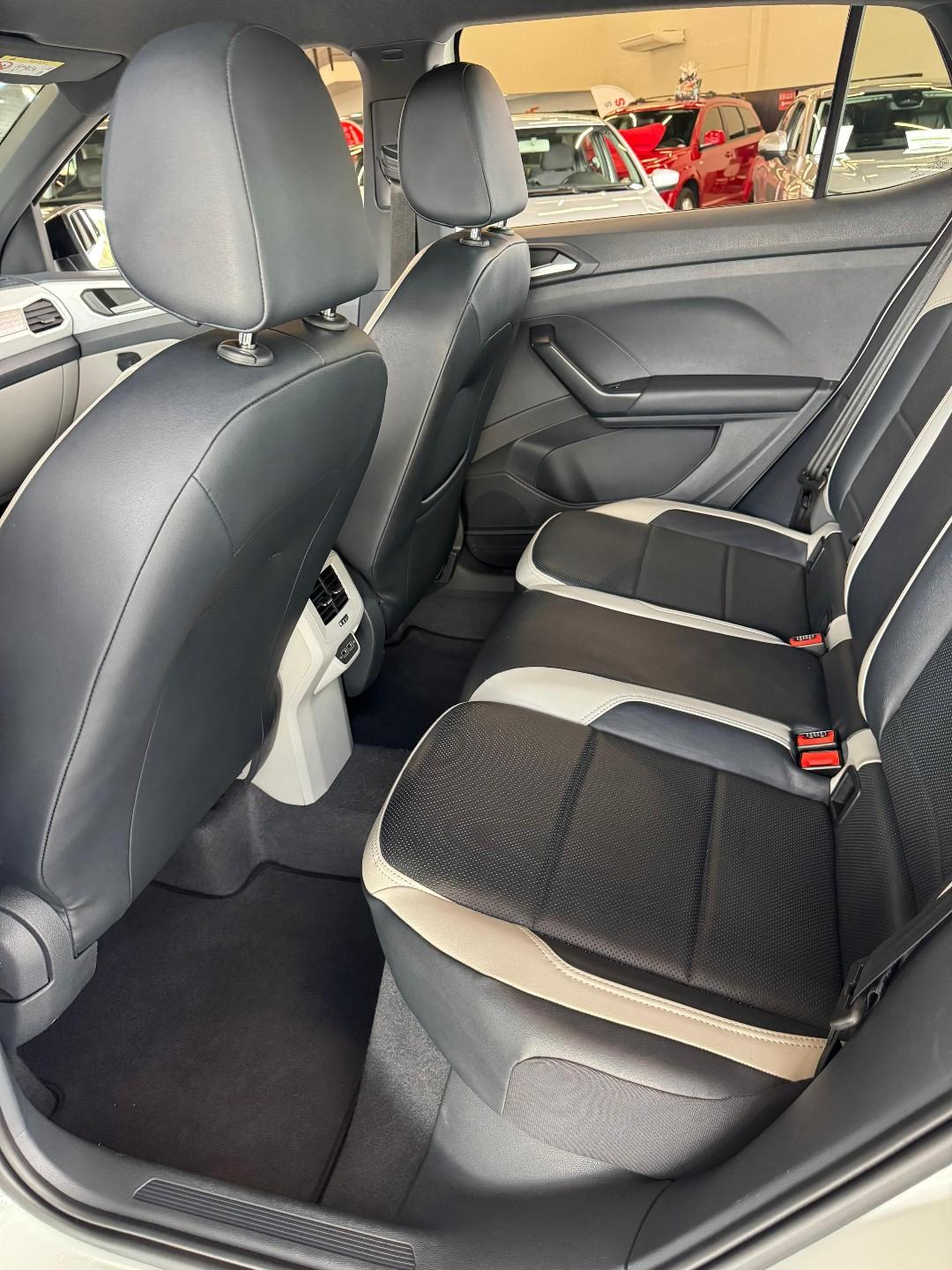 Foto número 324199 do veiculo