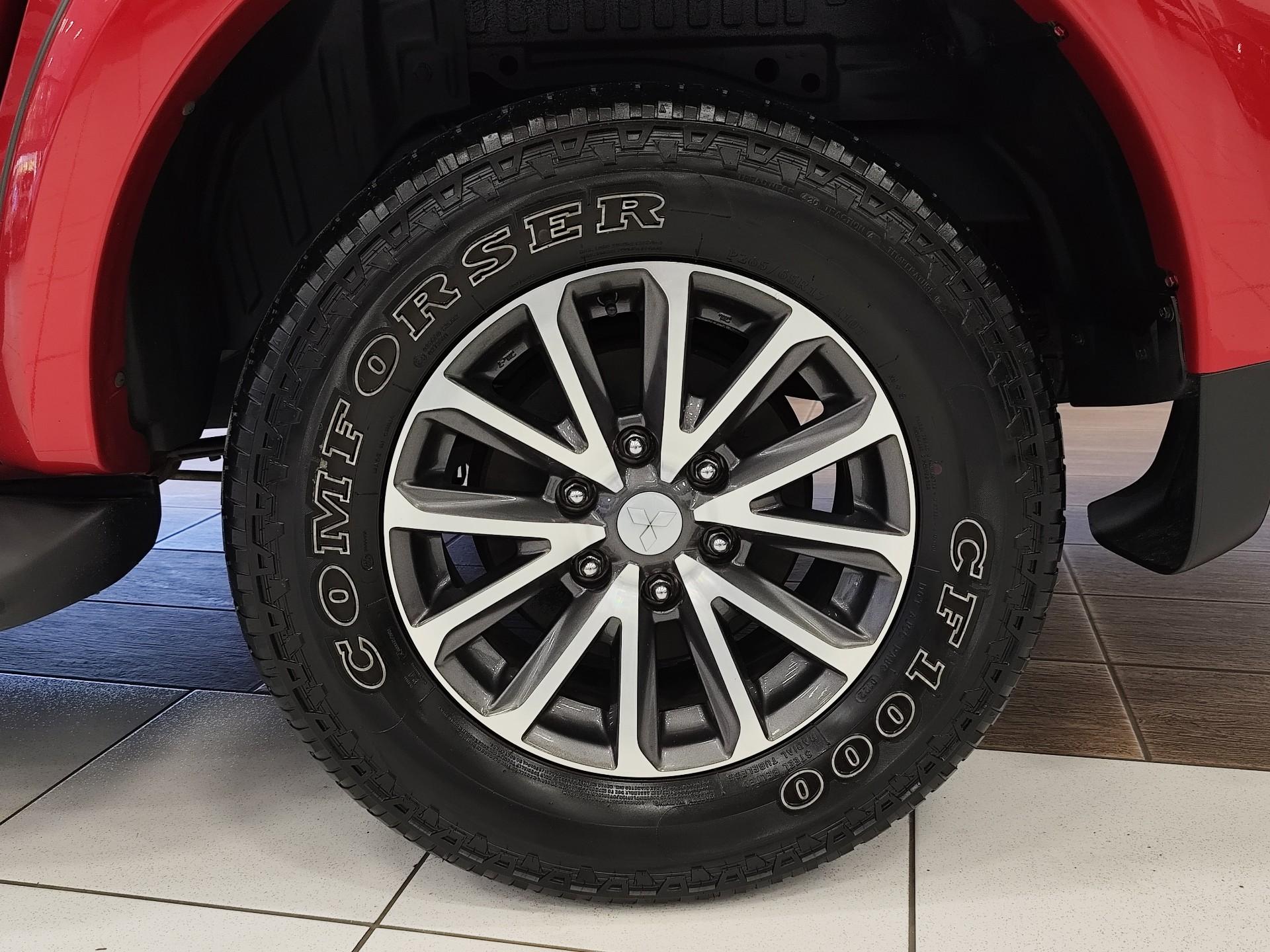 Foto número 354311 do veiculo