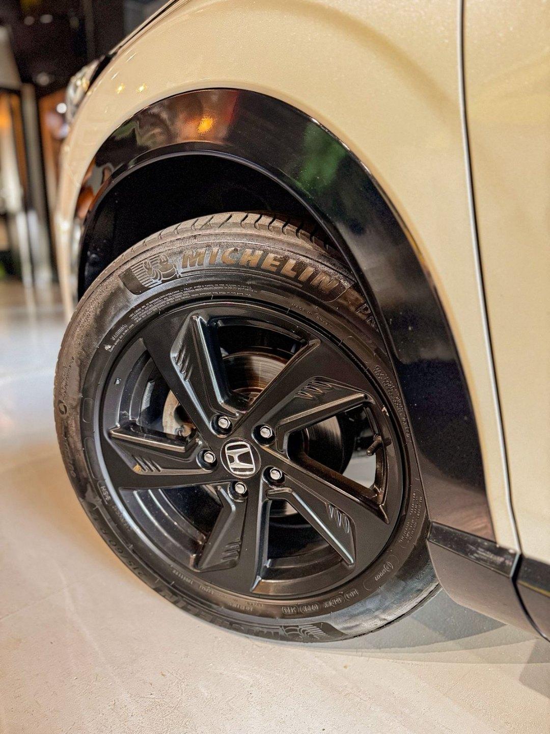 Foto número 356237 do veiculo