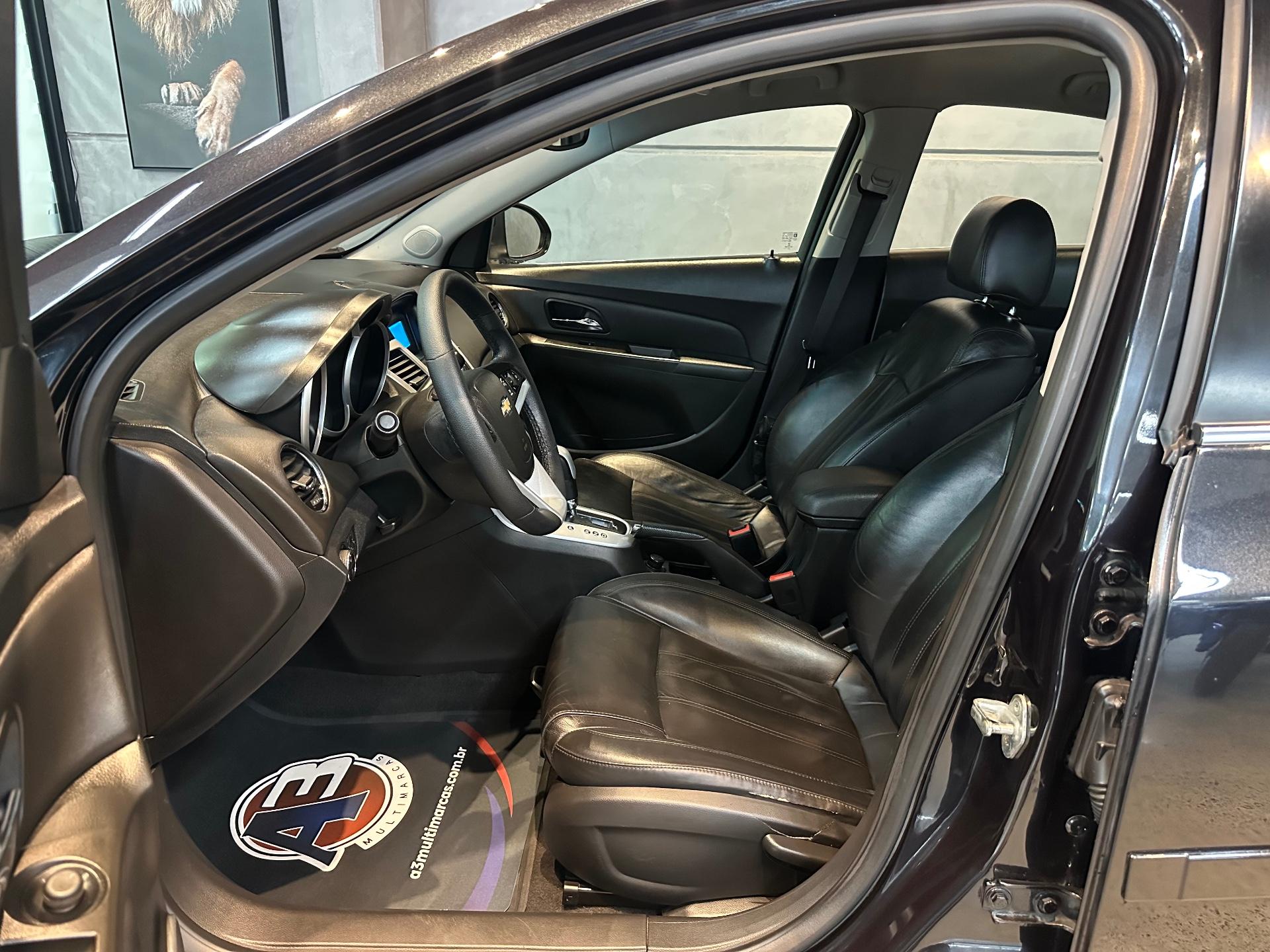 Foto número 330025 do veiculo