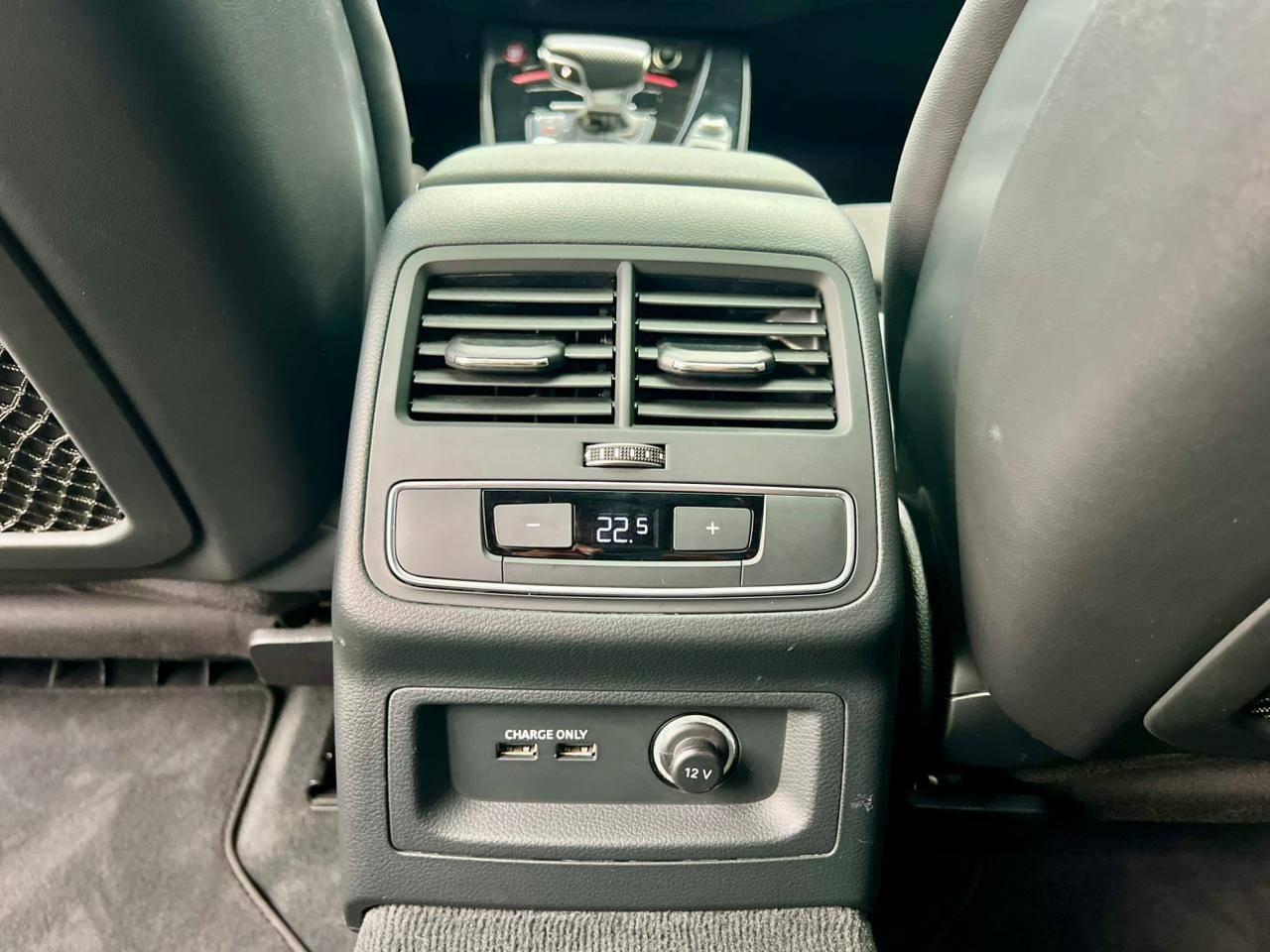 Foto número 320046 do veiculo