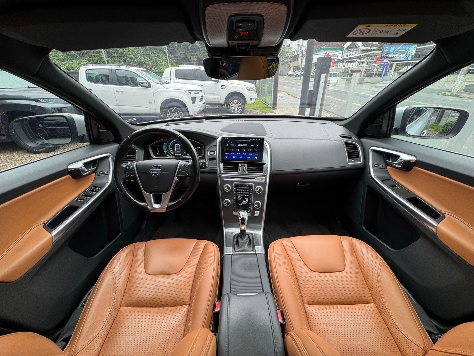 Foto número 358561 do veiculo