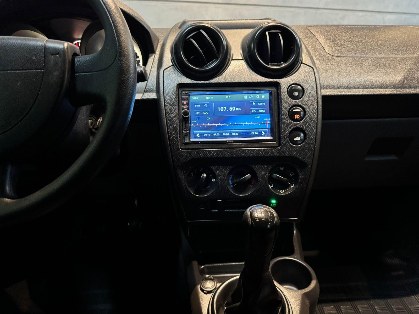 Foto número 352821 do veiculo