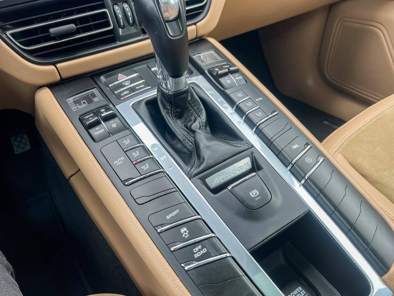 Foto número 354798 do veiculo