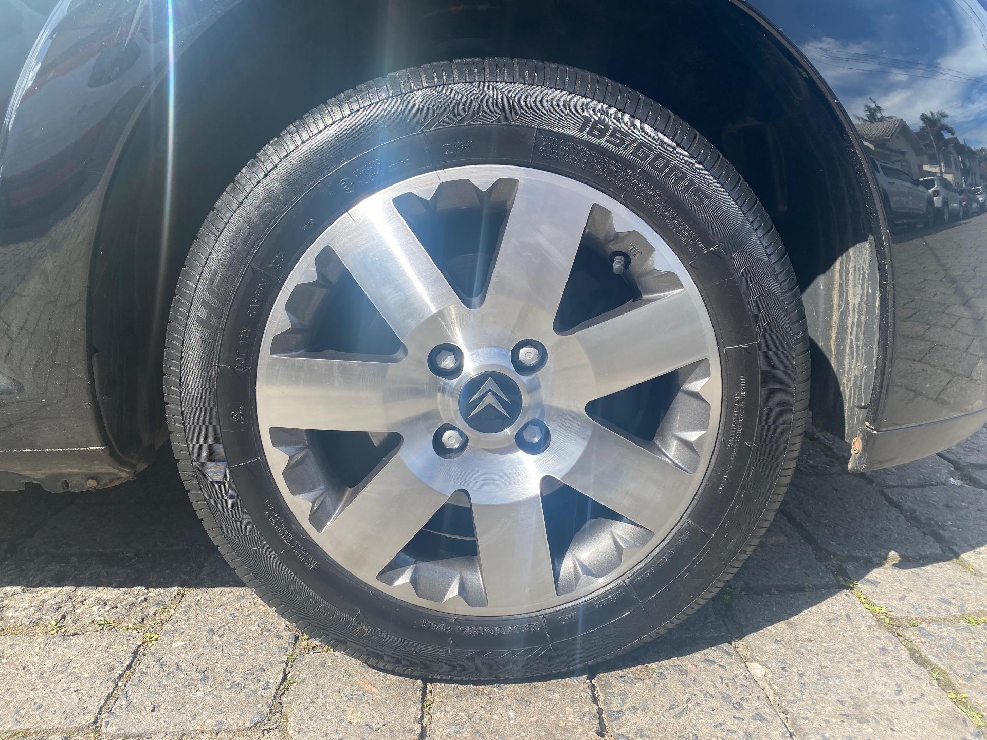 Foto número 328245 do veiculo