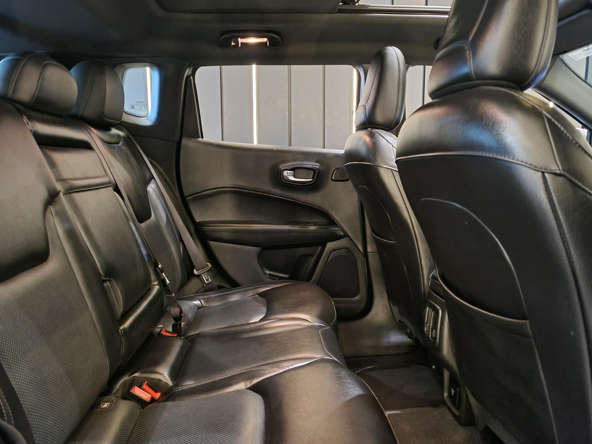 Foto número 351113 do veiculo